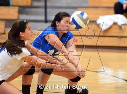 Thumbnail 2 in Hendrick Hudson @ Byram Hills (Section 1 Class B Quarterfinal) photogallery.