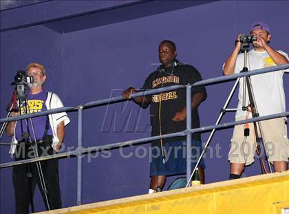 Thumbnail 2 in Harvard-Westlake @ Lynwood photogallery.