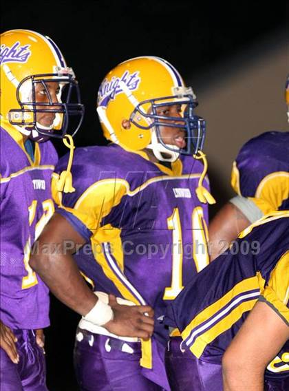 Thumbnail 1 in Harvard-Westlake @ Lynwood photogallery.