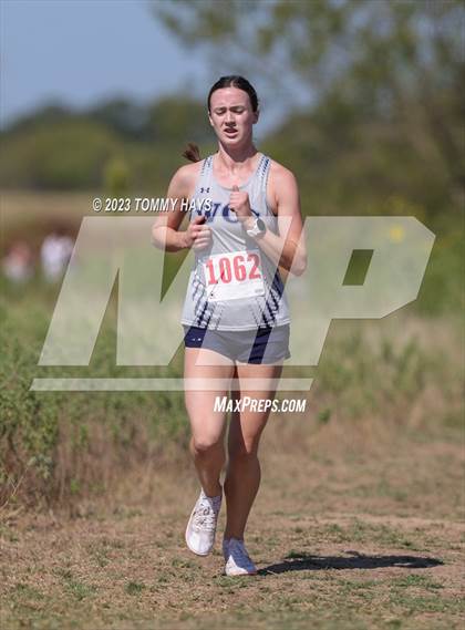 Thumbnail 2 in Brock Girls Cross Country Meet photogallery.