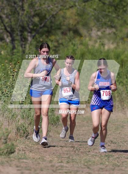 Thumbnail 2 in Brock Girls Cross Country Meet photogallery.