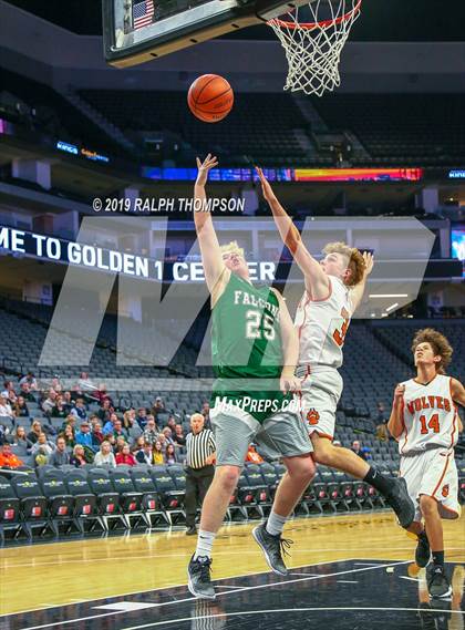 Thumbnail 3 in Colfax vs. Woodland (@ Golden One) photogallery.