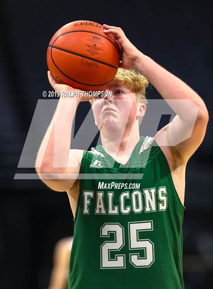 Thumbnail 2 in Colfax vs. Woodland (@ Golden One) photogallery.