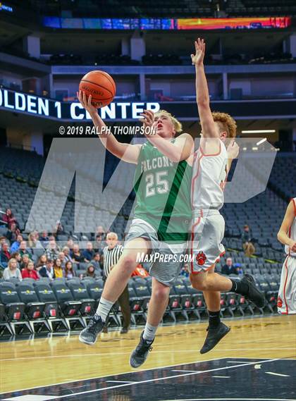Thumbnail 1 in Colfax vs. Woodland (@ Golden One) photogallery.