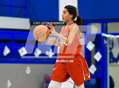 Thumbnail 1 in Mason vs. Three Rivers (Falls City Basketball Tournament) photogallery.