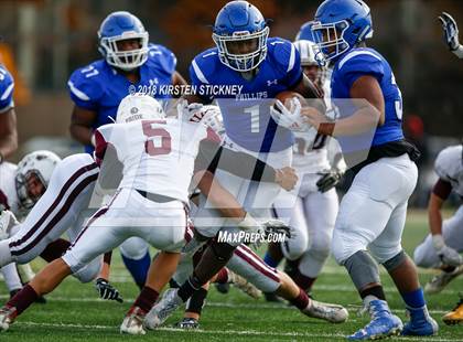 Thumbnail 2 in Prairie Ridge vs. Phillips (IHSA 6A Second Round Playoff) photogallery.