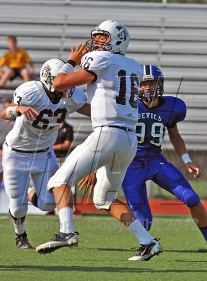Thumbnail 2 in Roger Bacon @ Reading (Crosstown Showdown) photogallery.