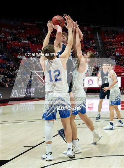 Thumbnail 2 in Fremont vs. Layton (UHSAA 6A Semifinal) photogallery.