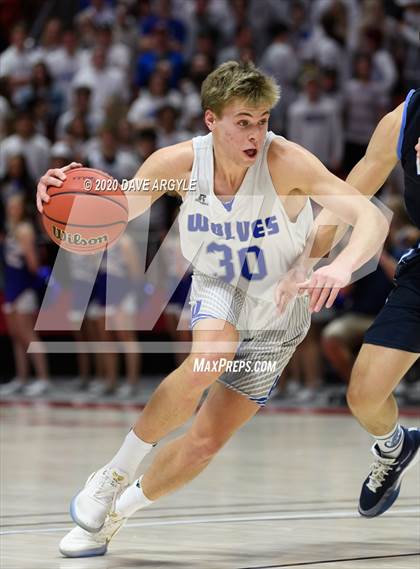 Thumbnail 1 in Fremont vs. Layton (UHSAA 6A Semifinal) photogallery.