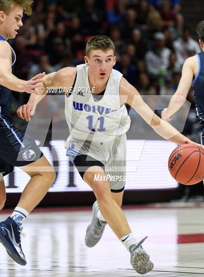 Thumbnail 3 in Fremont vs. Layton (UHSAA 6A Semifinal) photogallery.