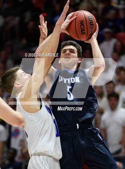 Thumbnail 3 in Fremont vs. Layton (UHSAA 6A Semifinal) photogallery.