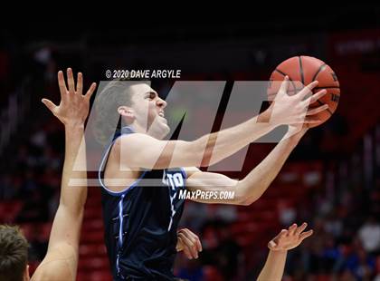 Thumbnail 1 in Fremont vs. Layton (UHSAA 6A Semifinal) photogallery.