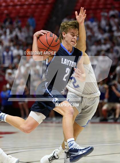 Thumbnail 1 in Fremont vs. Layton (UHSAA 6A Semifinal) photogallery.