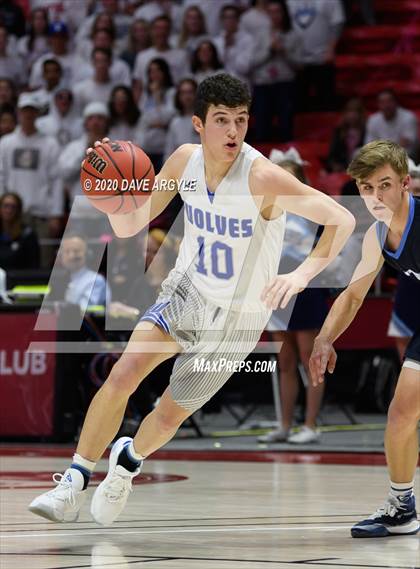 Thumbnail 3 in Fremont vs. Layton (UHSAA 6A Semifinal) photogallery.