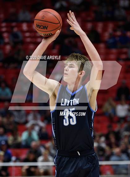 Thumbnail 2 in Fremont vs. Layton (UHSAA 6A Semifinal) photogallery.