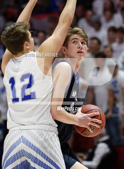 Thumbnail 1 in Fremont vs. Layton (UHSAA 6A Semifinal) photogallery.