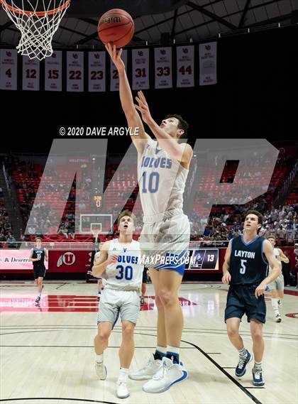 Thumbnail 3 in Fremont vs. Layton (UHSAA 6A Semifinal) photogallery.
