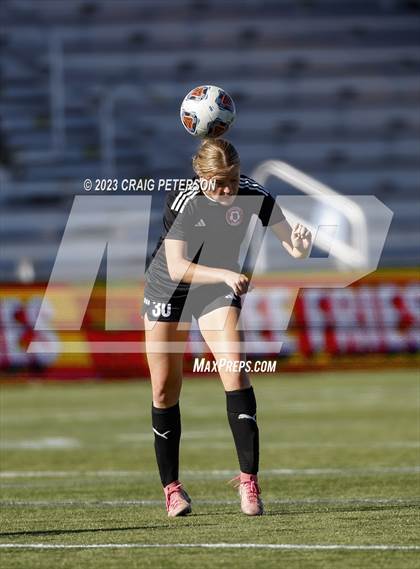 Thumbnail 1 in Brighton vs. Bountiful (UHSAA 5A Semifinals) photogallery.