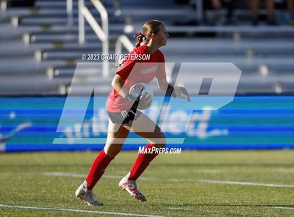 Thumbnail 2 in Brighton vs. Bountiful (UHSAA 5A Semifinals) photogallery.