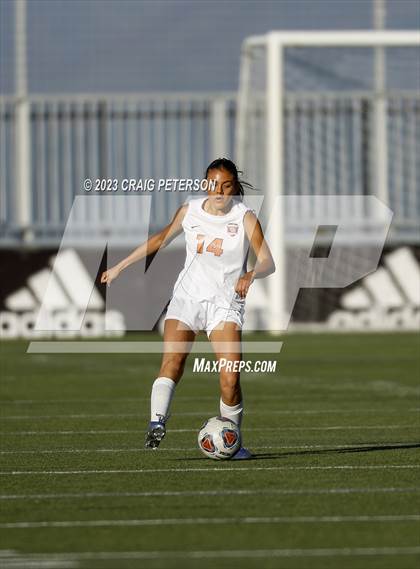 Thumbnail 2 in Brighton vs. Bountiful (UHSAA 5A Semifinals) photogallery.