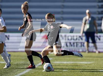 Thumbnail 1 in Brighton vs. Bountiful (UHSAA 5A Semifinals) photogallery.