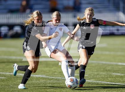 Thumbnail 3 in Brighton vs. Bountiful (UHSAA 5A Semifinals) photogallery.