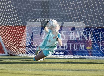 Thumbnail 2 in Brighton vs. Bountiful (UHSAA 5A Semifinals) photogallery.