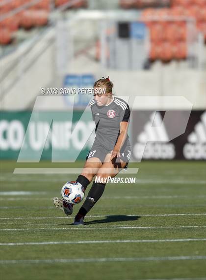 Thumbnail 3 in Brighton vs. Bountiful (UHSAA 5A Semifinals) photogallery.