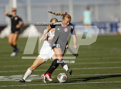 Thumbnail 1 in Brighton vs. Bountiful (UHSAA 5A Semifinals) photogallery.