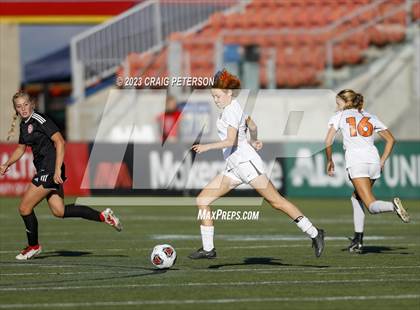Thumbnail 2 in Brighton vs. Bountiful (UHSAA 5A Semifinals) photogallery.