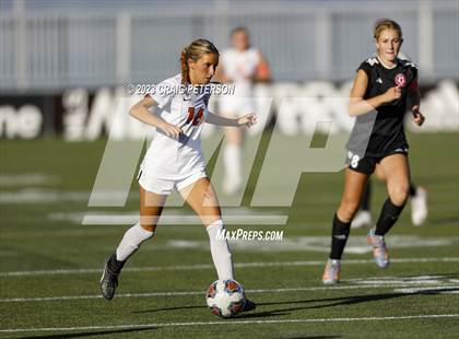 Thumbnail 2 in Brighton vs. Bountiful (UHSAA 5A Semifinals) photogallery.