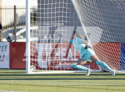 Thumbnail 3 in Brighton vs. Bountiful (UHSAA 5A Semifinals) photogallery.