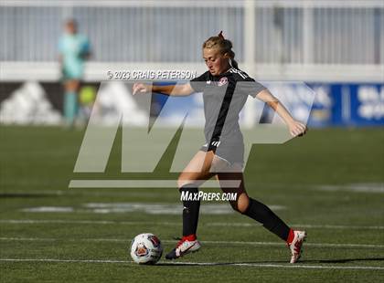 Thumbnail 2 in Brighton vs. Bountiful (UHSAA 5A Semifinals) photogallery.