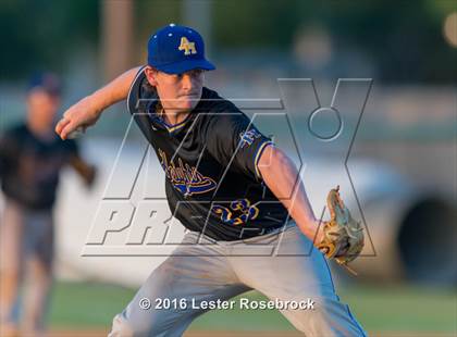 Thumbnail 2 in Alamo Heights vs Calallen (UIL 5A Regional Semifinal) photogallery.