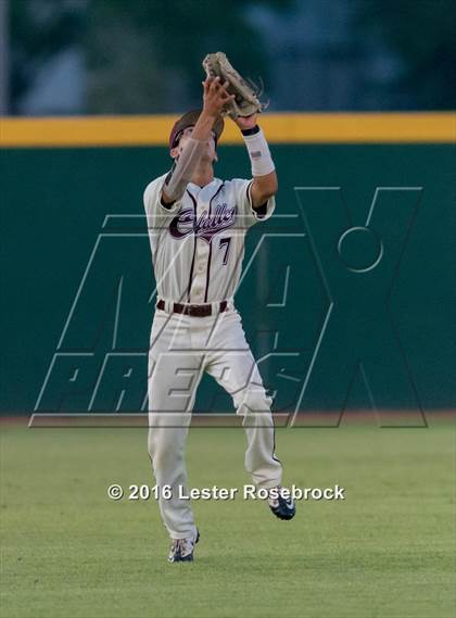Thumbnail 2 in Alamo Heights vs Calallen (UIL 5A Regional Semifinal) photogallery.
