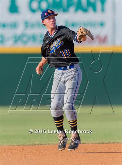 Thumbnail 2 in Alamo Heights vs Calallen (UIL 5A Regional Semifinal) photogallery.
