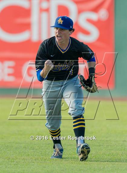Thumbnail 3 in Alamo Heights vs Calallen (UIL 5A Regional Semifinal) photogallery.