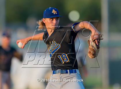 Thumbnail 2 in Alamo Heights vs Calallen (UIL 5A Regional Semifinal) photogallery.