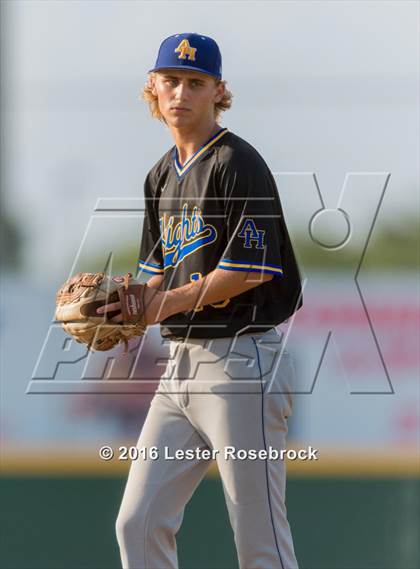 Thumbnail 3 in Alamo Heights vs Calallen (UIL 5A Regional Semifinal) photogallery.