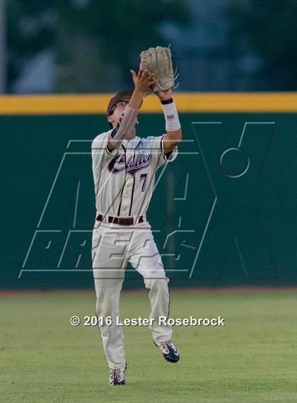 Thumbnail 1 in Alamo Heights vs Calallen (UIL 5A Regional Semifinal) photogallery.