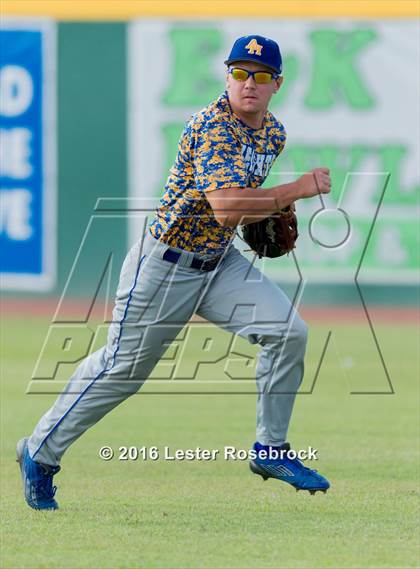 Thumbnail 2 in Alamo Heights vs Calallen (UIL 5A Regional Semifinal) photogallery.