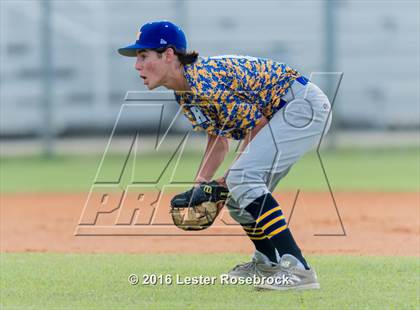 Thumbnail 2 in Alamo Heights vs Calallen (UIL 5A Regional Semifinal) photogallery.