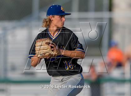 Thumbnail 2 in Alamo Heights vs Calallen (UIL 5A Regional Semifinal) photogallery.