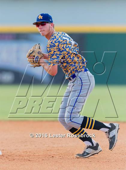 Thumbnail 1 in Alamo Heights vs Calallen (UIL 5A Regional Semifinal) photogallery.