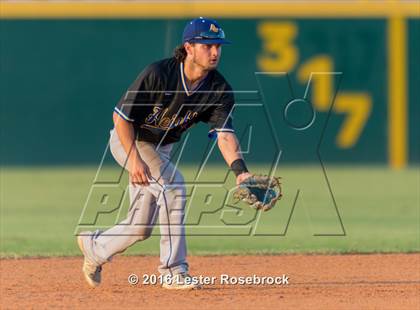Thumbnail 2 in Alamo Heights vs Calallen (UIL 5A Regional Semifinal) photogallery.