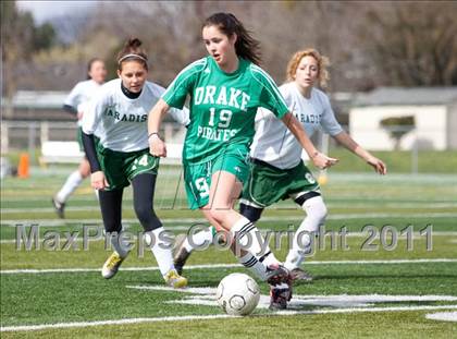 Thumbnail 3 in Paradise vs Drake (California Classic) photogallery.