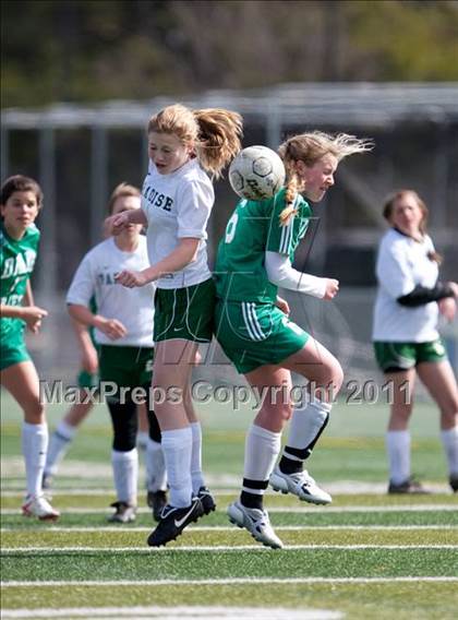 Thumbnail 3 in Paradise vs Drake (California Classic) photogallery.