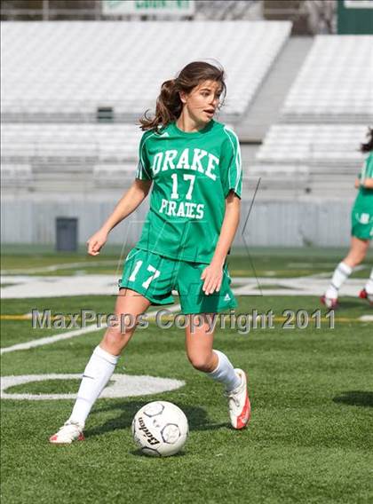 Thumbnail 3 in Paradise vs Drake (California Classic) photogallery.