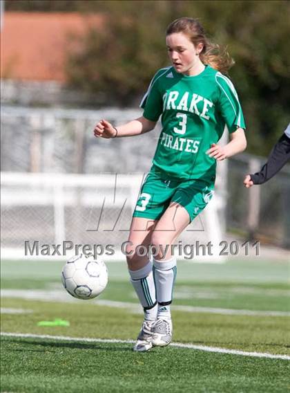 Thumbnail 3 in Paradise vs Drake (California Classic) photogallery.