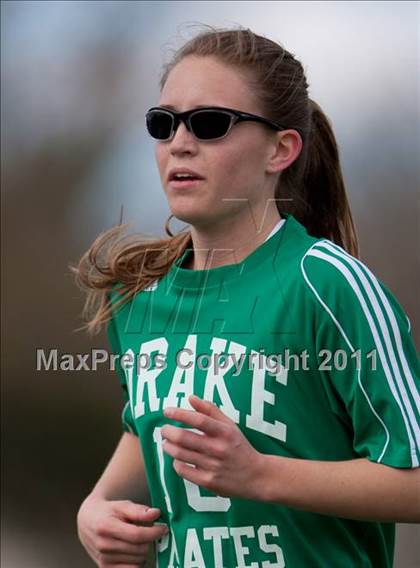 Thumbnail 2 in Paradise vs Drake (California Classic) photogallery.